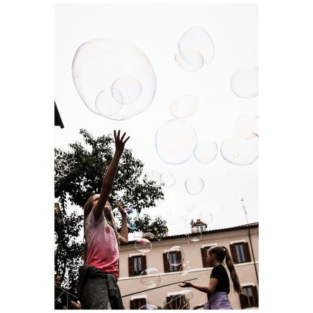 Kids and bubbles 3